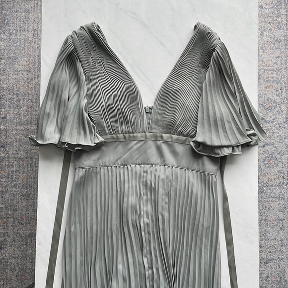 ASOS Dresses & Skirts - NWT Asos Design Maxi Dress Pleated with Flutter Sleeve